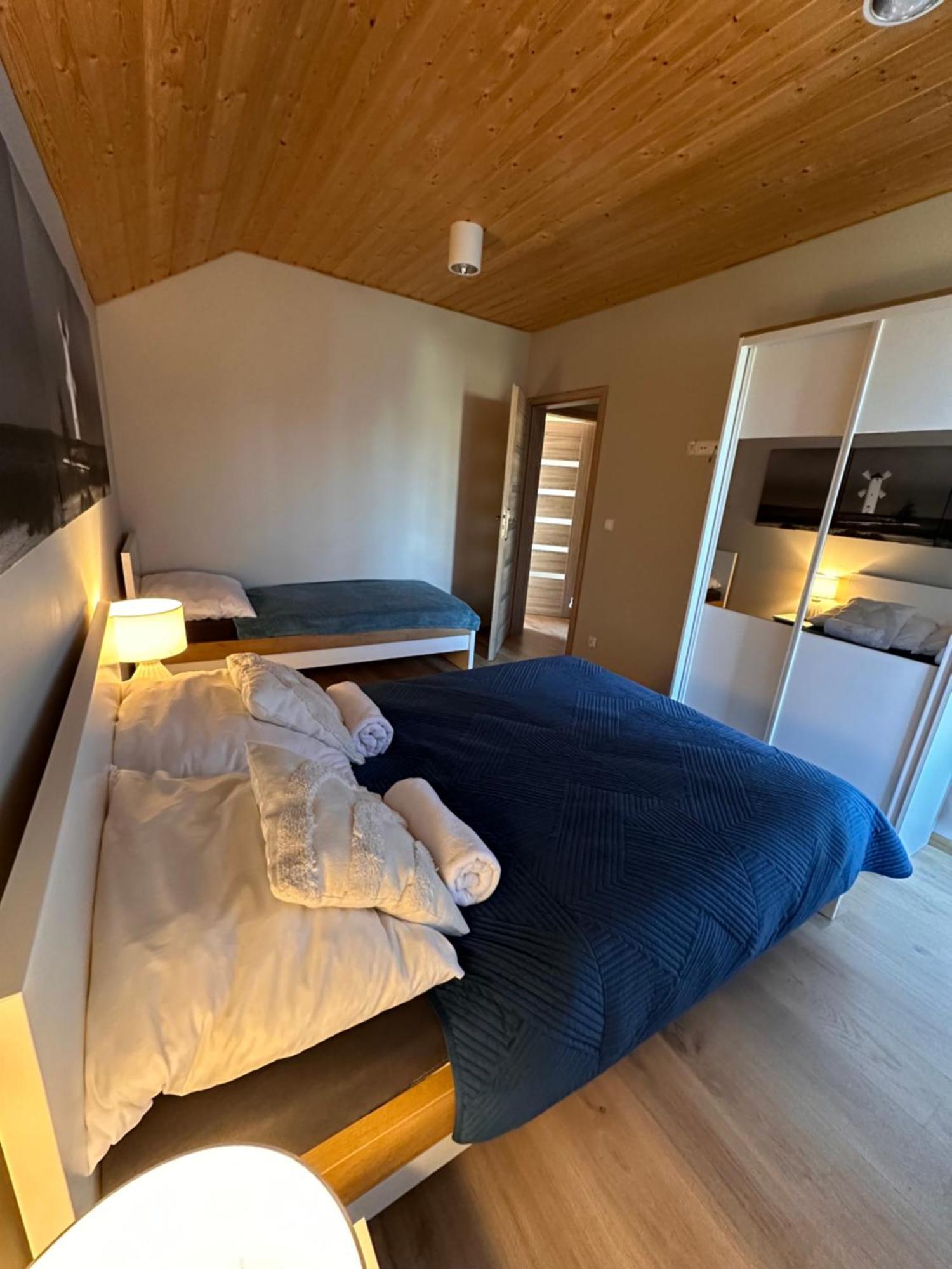 Domki Zlote Piaski Kryty Basen Sauna Jacuzzi ยาสต์เชอเบีย กูรา ภายนอก รูปภาพ