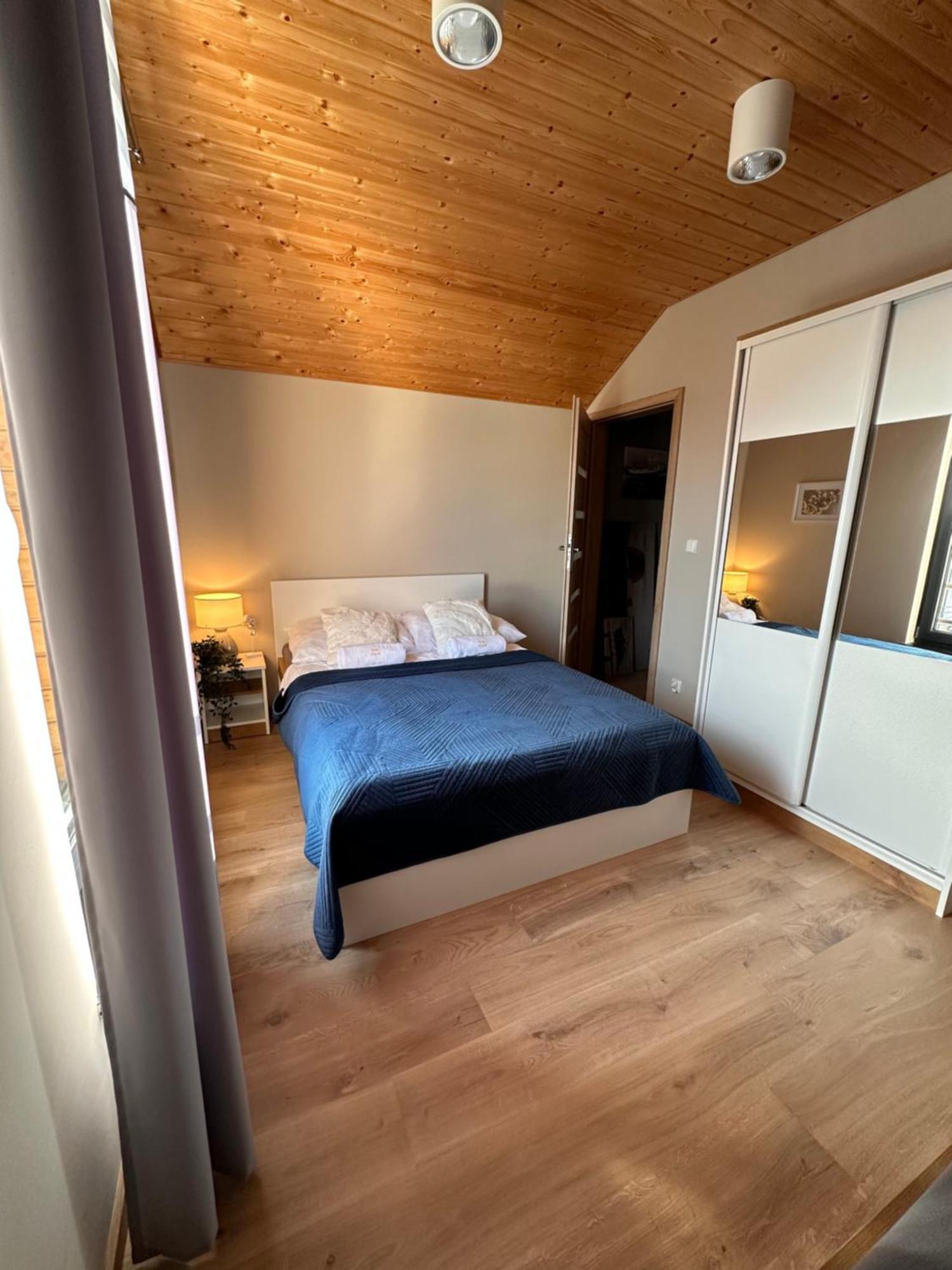 Domki Zlote Piaski Kryty Basen Sauna Jacuzzi ยาสต์เชอเบีย กูรา ภายนอก รูปภาพ
