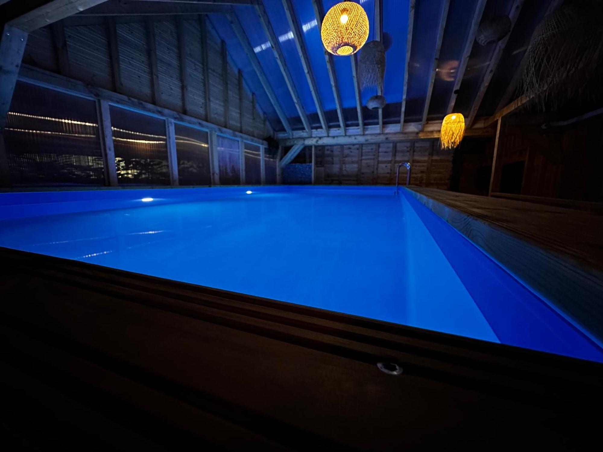 Domki Zlote Piaski Kryty Basen Sauna Jacuzzi ยาสต์เชอเบีย กูรา ภายนอก รูปภาพ