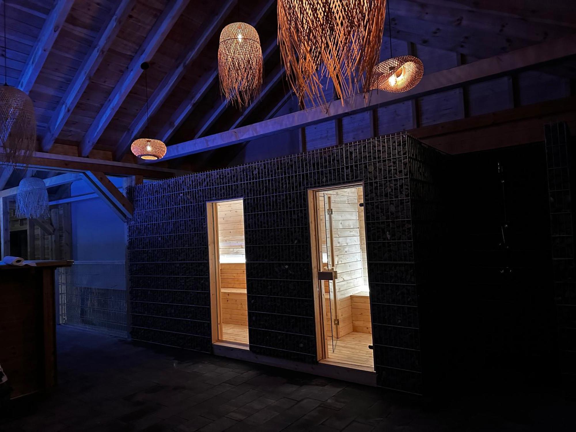 Domki Zlote Piaski Kryty Basen Sauna Jacuzzi ยาสต์เชอเบีย กูรา ภายนอก รูปภาพ